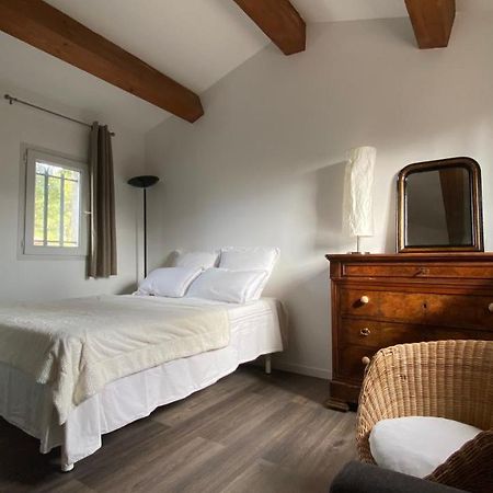 Les Magnolias Bed & Breakfast Marseille Bagian luar foto